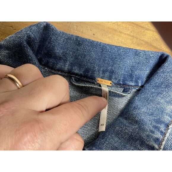 Free People Rumors Denim Jacket Indigo Boho Western Size XS - Picture 8 of 15